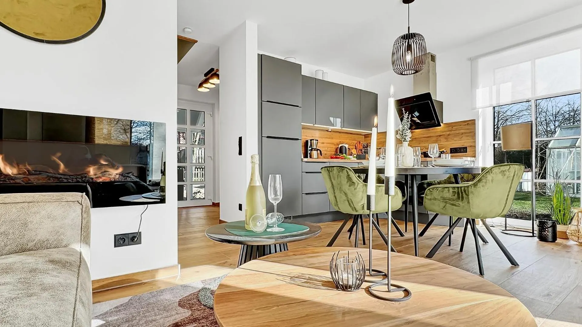 Cblue: Seeblick, Kamin, Wallbox, Natur Bentwisch Ferienhaus