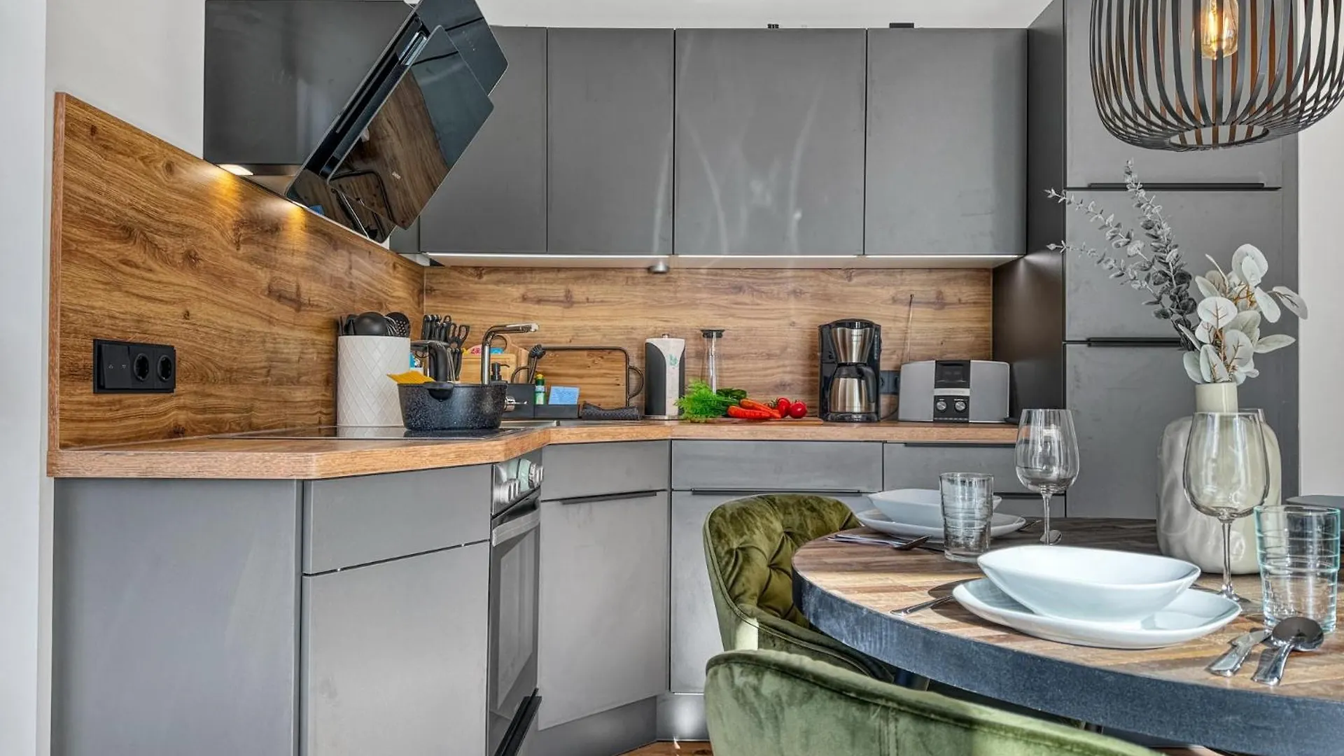 Ferienhaus Cblue: Seeblick, Kamin, Wallbox, Natur Bentwisch